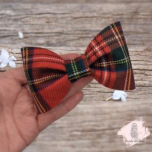 tartan dog bow